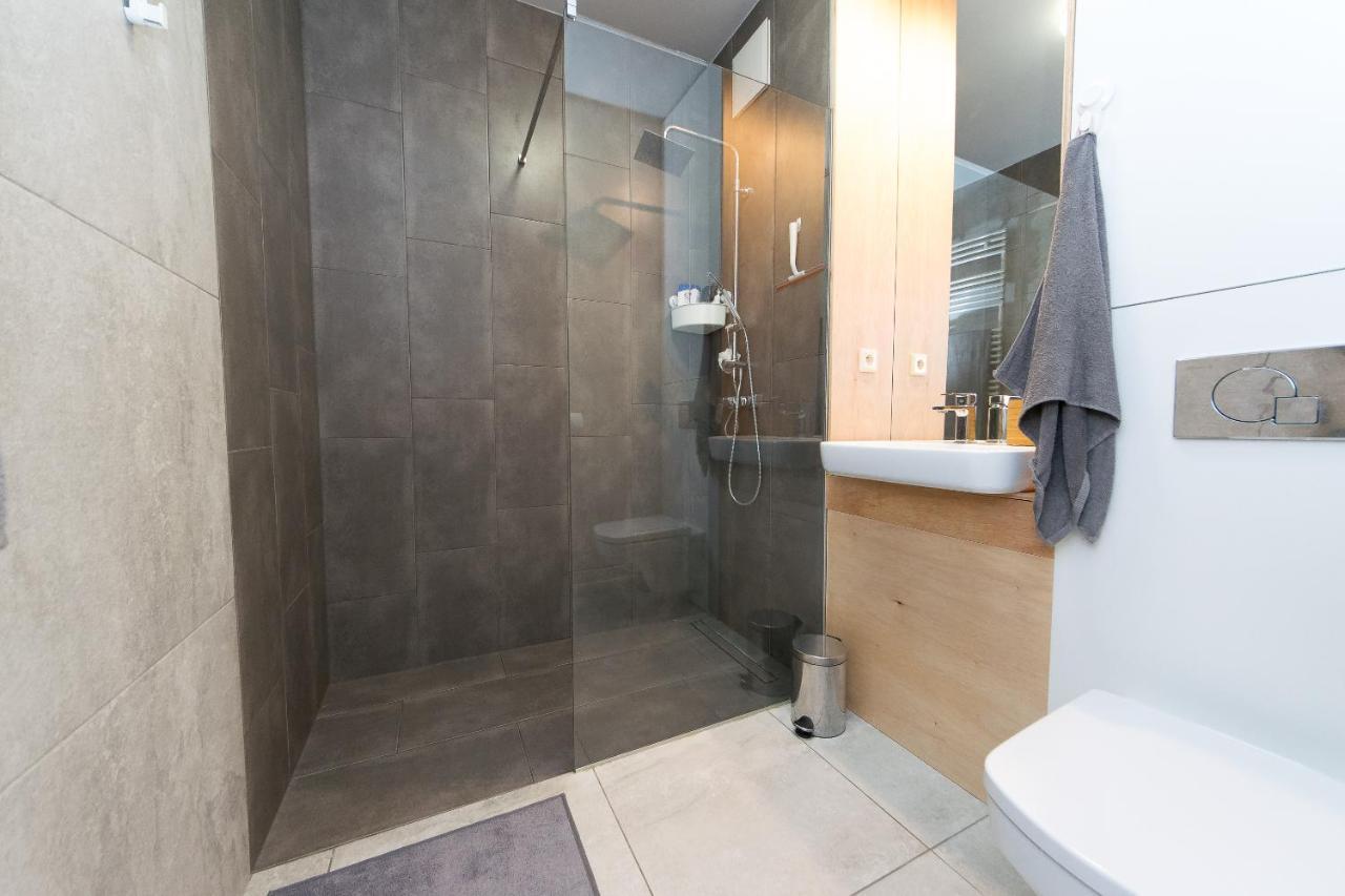 Main Trainstation One Bedroom Ac P4You Pl Krasków Eksteriør bilde